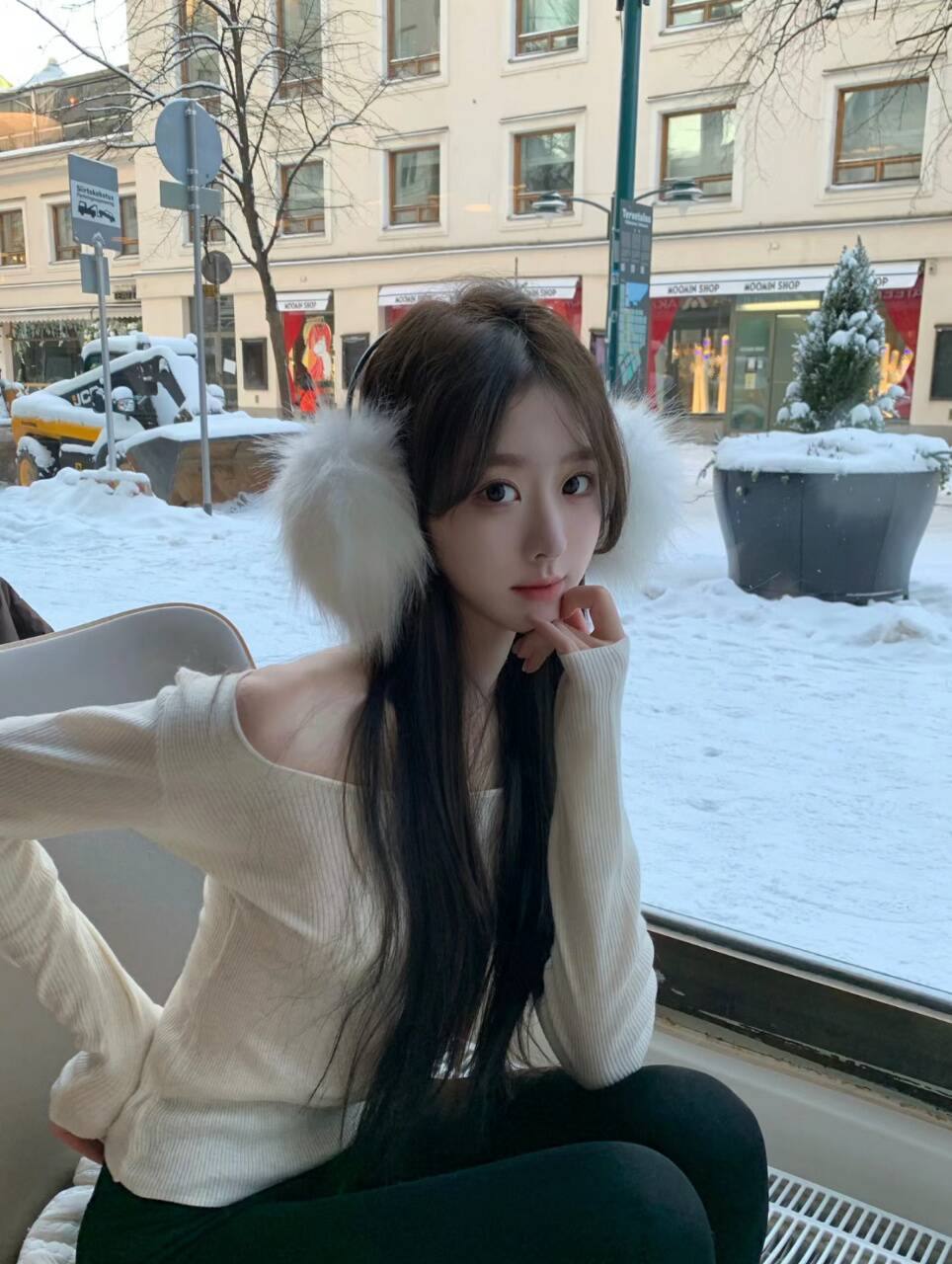 表演系学生Sabine